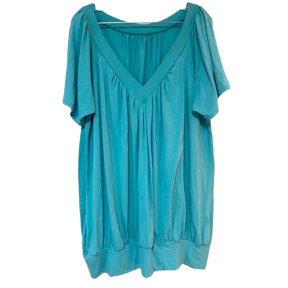 Plus Size Shirt Turquoise Short Sleeve Vneck Size: 3XL